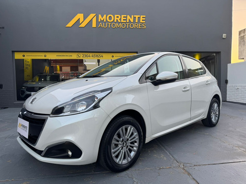 Peugeot 208 Allure 1.6 Aut