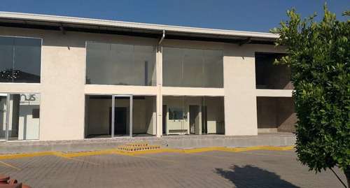 Imagen 1 de 9 de Local En Renta En Planta Baja