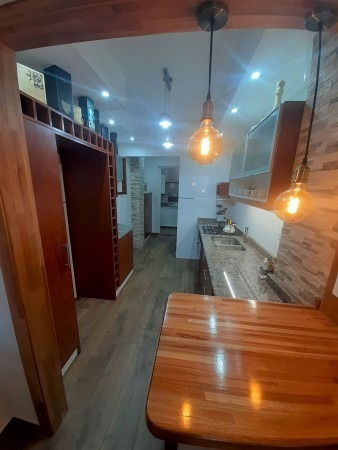 Departamento De 3 Amb Con Vista A Plaza Colon
