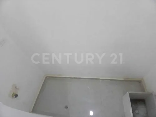 Alquilo Local Nuevo Y Esquinero En Colseguros