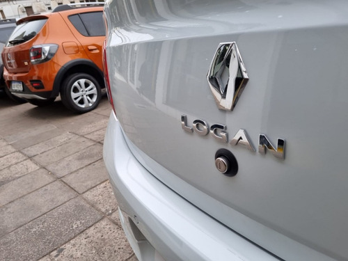 Imagen 9 de 15 de Renault Logan 1.6 16v Life (jir)