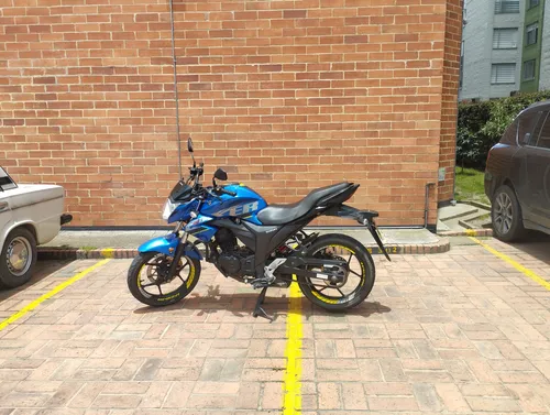 Gixxer D, Doble Disco De Freno, Alarma,