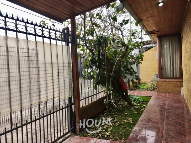 Imagen 2 de 11 de Casa En Venta De 2 Dorm. En Maipú