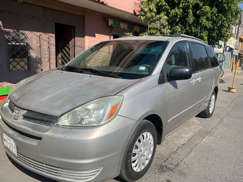 Toyota Sienna Le Aa Ee At