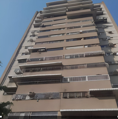 Se Alquila Apartamento Res. Tabare, Base Aragua