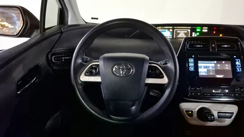 Toyota Prius 1.8 HYBRID BASE