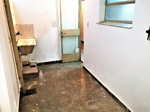 Imagen 5 de 8 de Departamento 2 Amb Con Patio