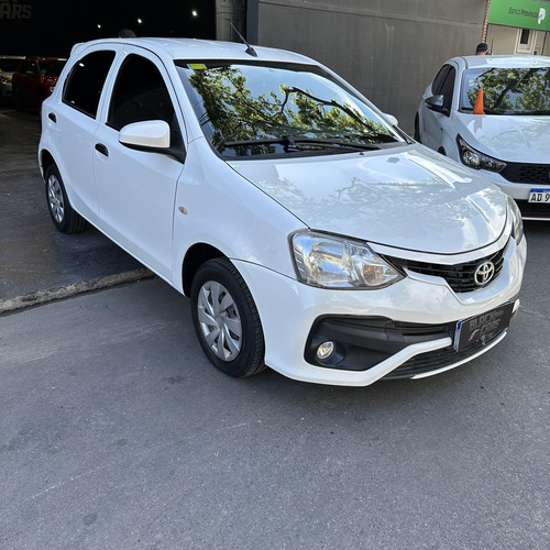Toyota Etios 1.5 X 6mt My19