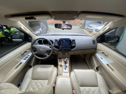Toyota Fortuner 2.7 Sr5 At 4X4