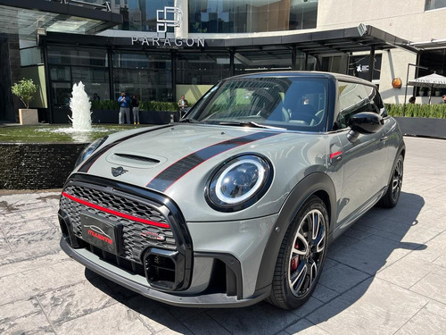 MINI John Cooper Works 2.0 Hot Chilli At