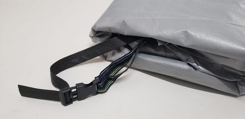 Imagen 2 de 7 de Funda Cubre Moto Impermeable Con Tiras De Sujeción