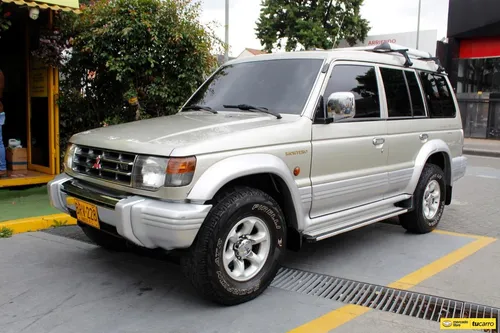 Mitsubishi Montero 3.0 V6 4x4