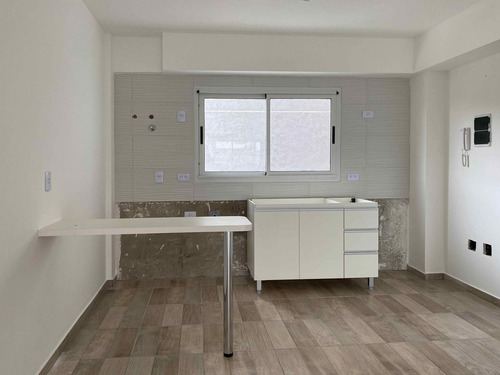 Imagen 13 de 23 de Venta Monoambiente Divisible - Saenz Peña Estrenar
