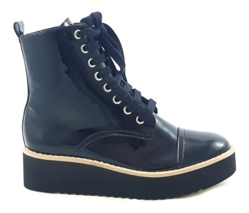 Bota Feminina Flatform Carrano Verniz Preto 134119