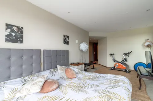Apartamento En Venta En Los Rosales. Cod V9537