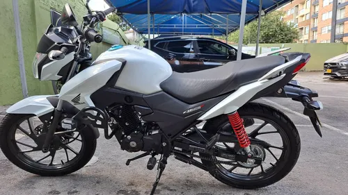 Honda Cb125f Como Nueva En Bogotá - 3.000 Kms