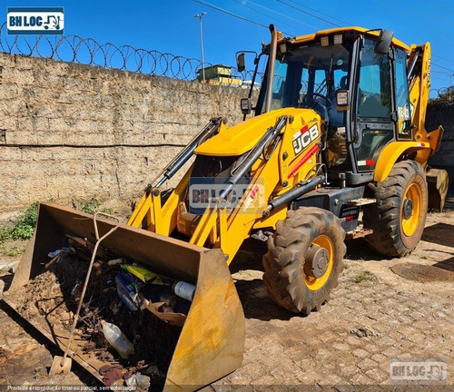 Imagem 2 de 6 de Retro Escavadeira Jcb 3cx Ref.200025