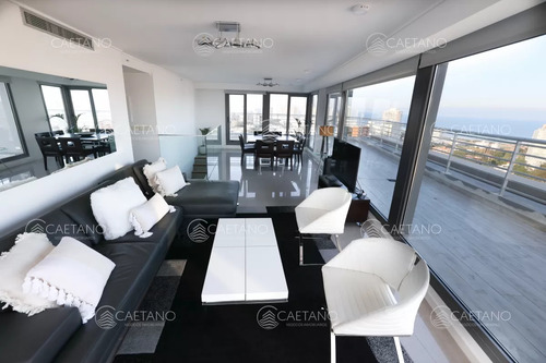 Venta Apartamento - 3 Dormitorios - Mansa - Punta Del Este