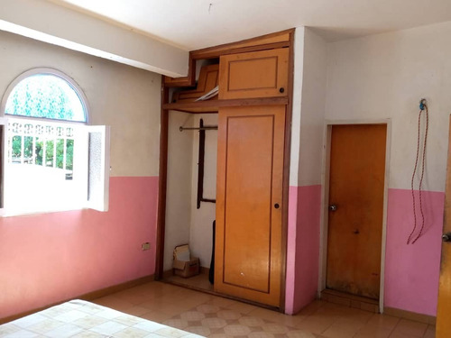 Imagen 9 de 20 de Century21 Inmoservi Vende Edificio Comercial Residencial Av. España