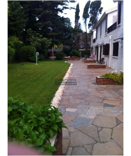 Casa En Roosevelt, 2 Dormitorios *- Ref: 3802