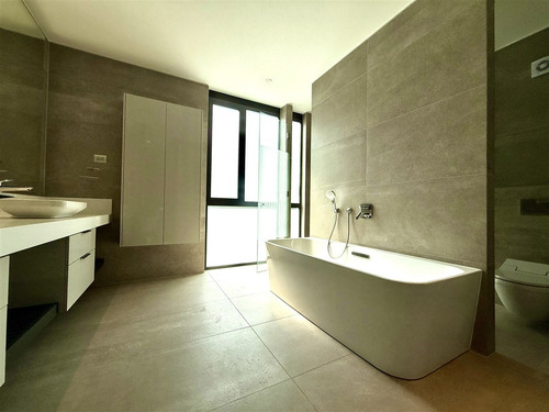 Exclusivo Dpto En Arriendo De 4hab/6b/3e/bod/serv/san Damian