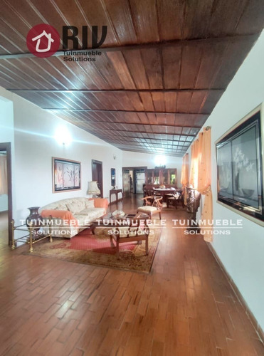 Venta - Casa En Carayaca. Estado La Guaira.