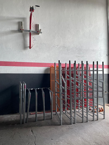 Andamio Plegable Pedido Epecial 1x1.5 + 1x2.0 +2 Tabl + Rued
