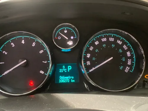 Chevrolet Captiva 2.4 Sport