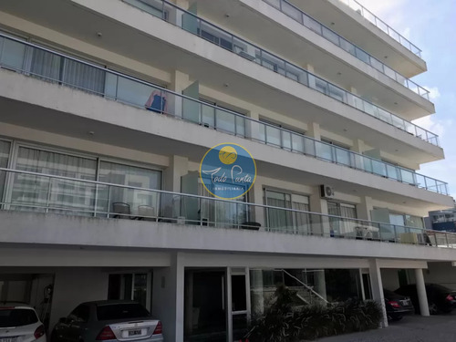 Venta A Pasitos Del Mar 2 Dormitorios Punta Del Este