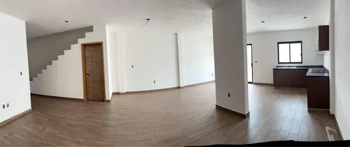 Casa En Venta En Pedro Escobedo 3 Recámaras