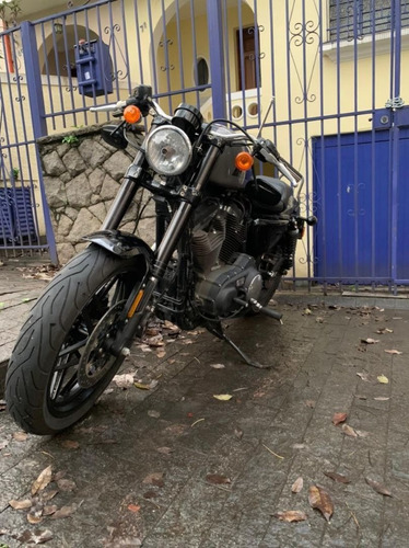 Harley Davidson 1200 Roadster