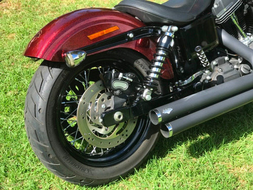 Moto Harley Davidson Dyna Street Bob
