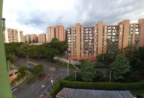 A La Venta Iluminado Y Confortable Aparta Estudio En Belén Loma De Los Bernal