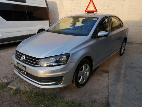 Imagen 1 de 12 de Volkswagen Vento
