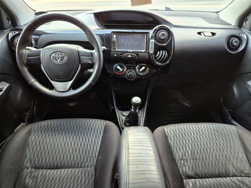 Toyota Etios 1.3 X 16v Flex 4p Manual