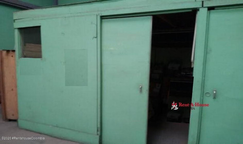 Comercial En Boyaca Real(bogota) Rah Co: 21-516