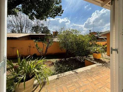 Imagem 22 de 30 de Granja Viana - Excelente Casa Térrea De Alto Padrão Com Projeto Diferenciado - Villa Vianna!!! - Ca1684