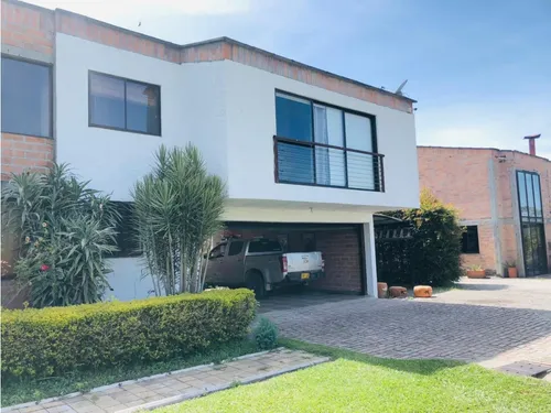 Casa Para Arriendo Amoblada En Llanogrande