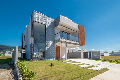 Imagem 4 de 15 de Casa Alto Padrão No Condomínio Caledônia Em Camboriú - 1304_1