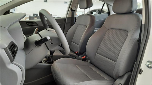 Imagem 9 de 14 de Hyundai Hb20s 1.0 12v Evolution
