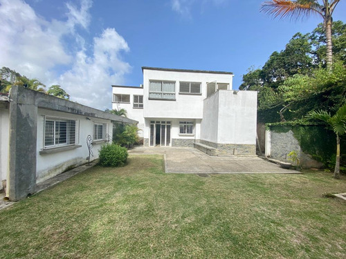 Imagen 2 de 11 de Se Vende Casa 445m² -3h+s/5b+s/4p En Oripoto