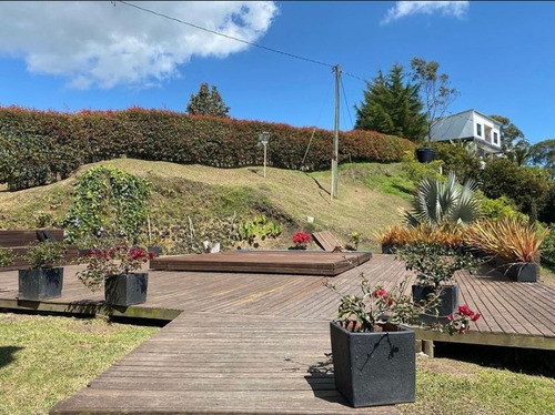 Imagen 16 de 30 de Hermosa Casa Campestre De 2 Plantas En Venta En El Peñol $ 3.000.000.000