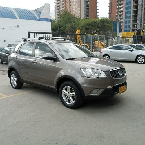 Imagen 3 de 14 de Ssangyong Korando 2012 2.0 C 4x2