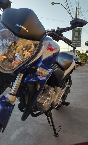 Imagem 2 de 8 de Honda Cb 300 R
