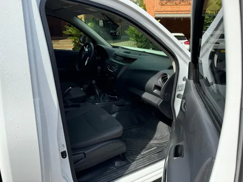 Nissan Frontier 2024 2.5gsl 4x2 Mt Cabina Sencilla
