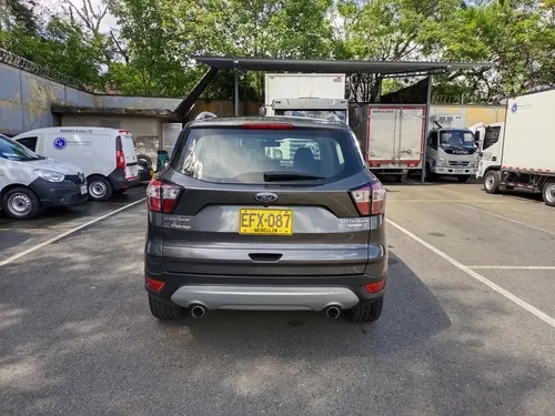 Ford Escape 2.0 Titanium