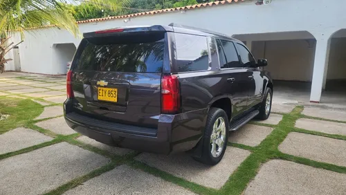Chevrolet Tahoe 5.3 Lt