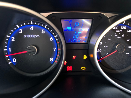 Imagem 6 de 10 de Hyundai Ix35 2.0 16v 2wd Flex Aut 2013
