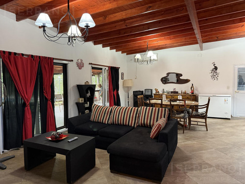 Venta Casa 4 Ambientes, Jacuzzi. Apta Credito. Parque Sakura. Exaltacion De La Cruz