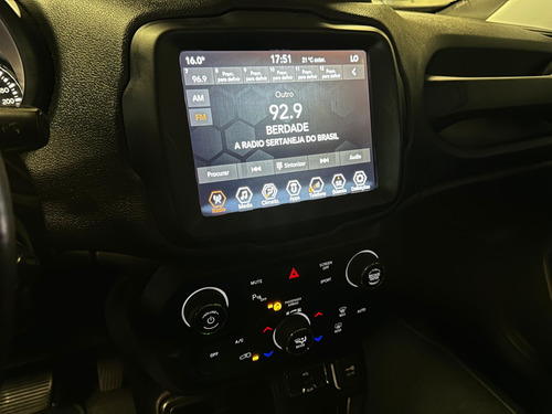 Jeep Renegade 1.8 16V FLEX LONGITUDE 4P AUTOMÁTICO